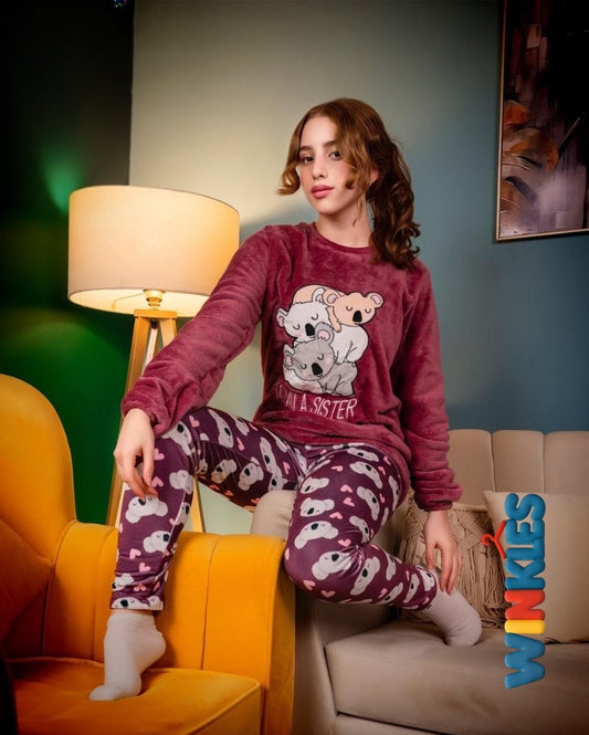 طقم قطيفة بناتي