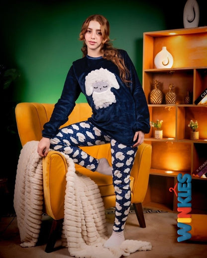 طقم قطيفة بناتي