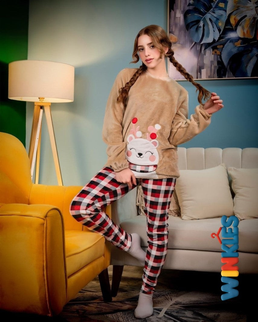 طقم قطيفة بناتي